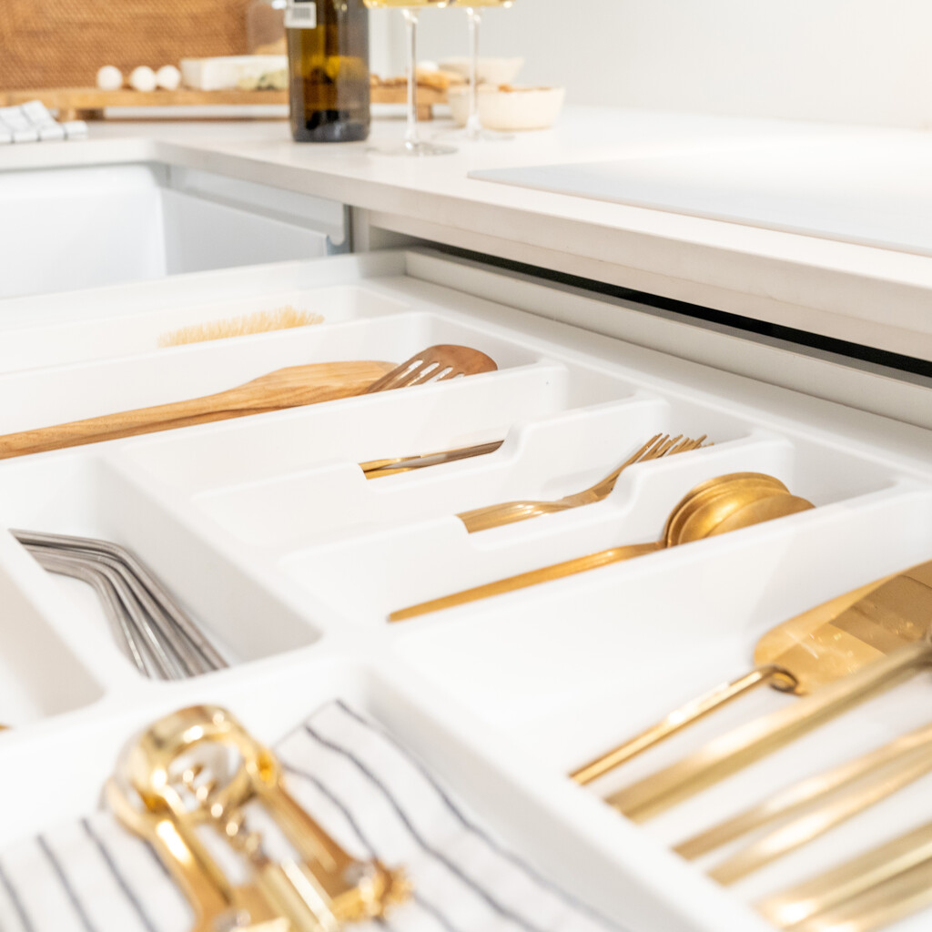 range-couverts Optima Vertex/Concept, profondeur 500mm, plateau 16mm, module 600mm, Plastique, Blanc-5