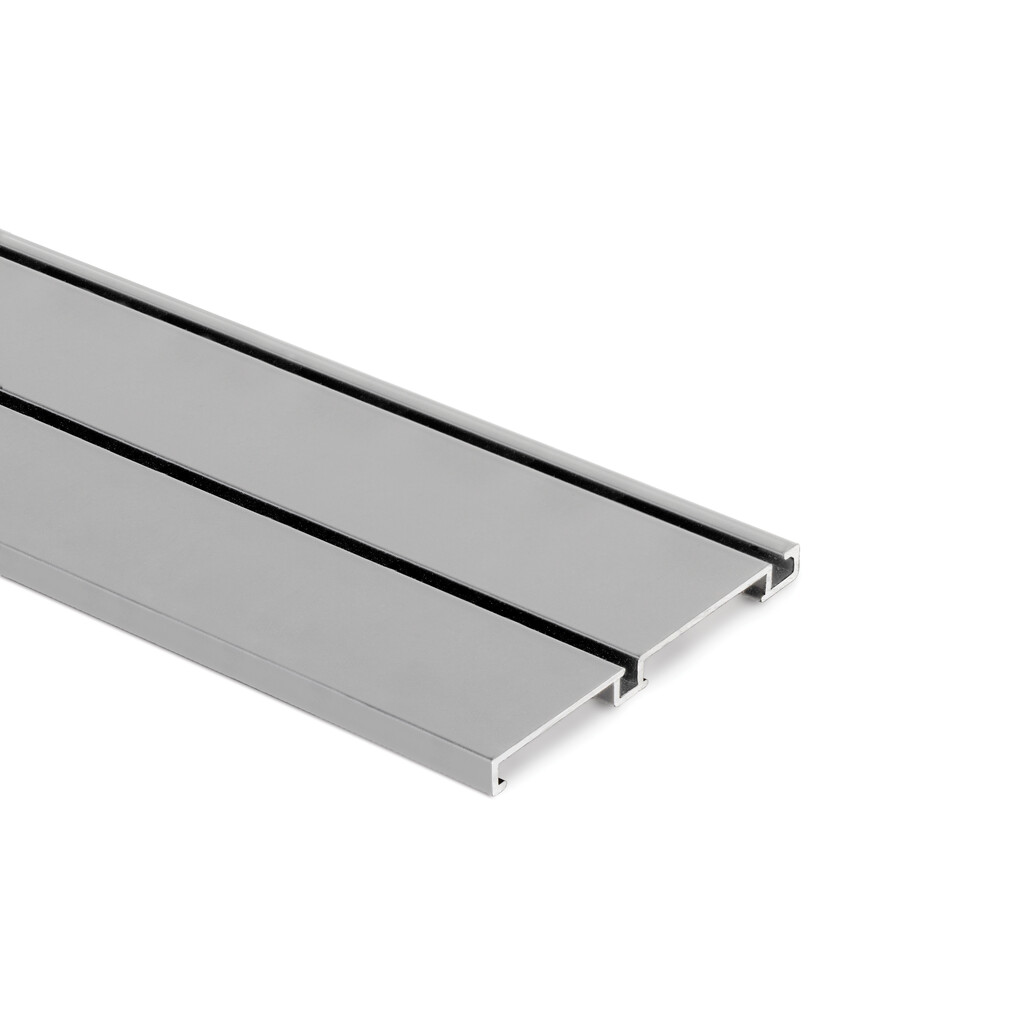 Untere Laufschiene Placard Clip für Schiebetürsysteme, Länge 3.9m, Aluminium, Matt eloxiert-Primary