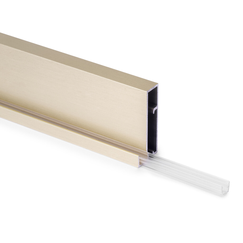 Gasket for Plus 4 and Plus 7 profiles, 3.9 m, Transparent plastic, Plastic-2