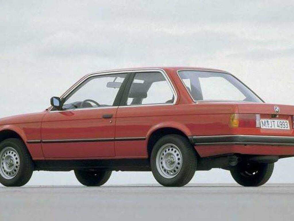 Accesorionline > Tappetini Beige Velour Premium per BMW Serie 3 1983-1994 su misura - Massima qualità - Bordo Pelle - Tappetini E30