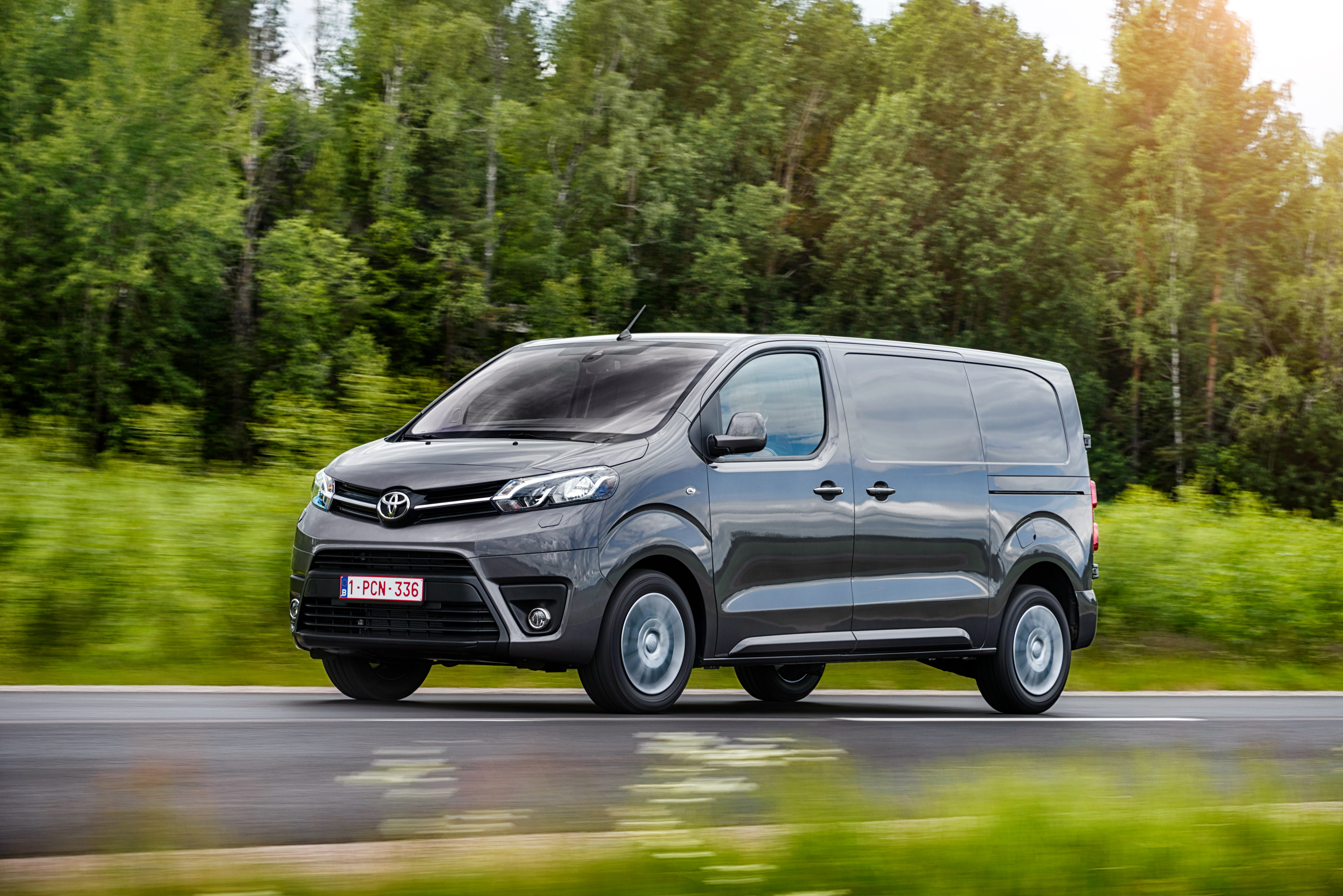 Tapis PERFORMANCE Premium en velours pour Citroën Jumpy III à partir d
