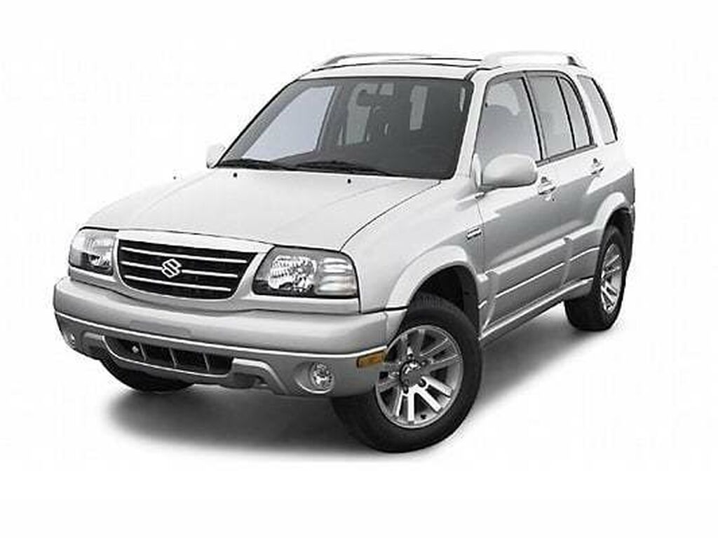 Tappetini Auto Suzuki Grand Vitara 3 Porte 1998-2005 - Set 4 Pezzi In Moquette, Bordo Rosso, Bandiera Italia Ricamata