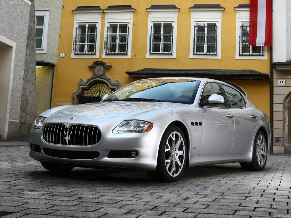 Passende Fußmatten für den Maserati Quattroporte V | 2003 - 2013