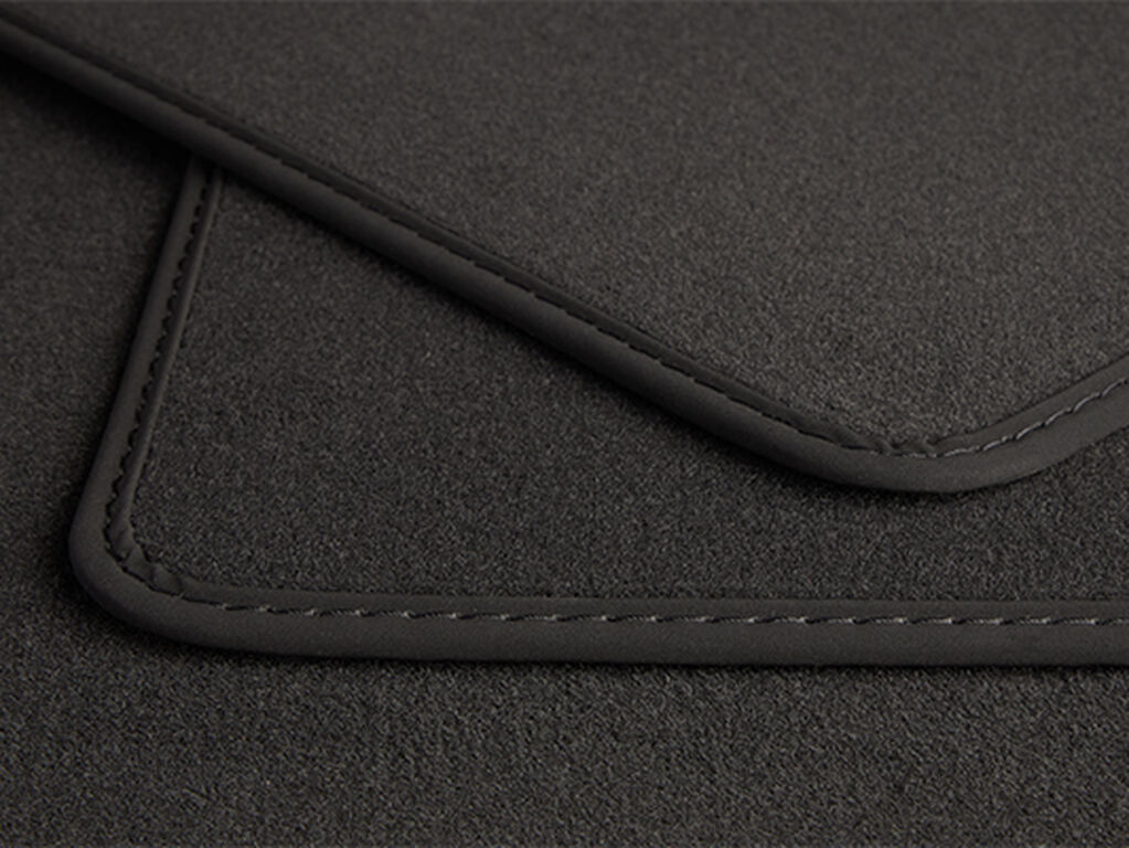 MOTOS Tapis de sol caoutchouc pour Volvo V50 2004-2012 Améliorez Votre Confort de Voyage avec Le tapis noir antidérapant Auto No.77- tapis voiture Tous Temps pour Voiture, Protection Contre les
