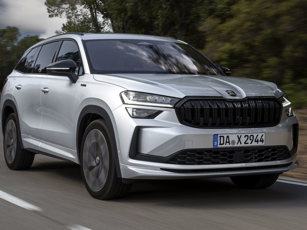 Tapis De Coffre MTM Sur Mesure Skoda Kodiaq 2017-2023 – Antidérapant, étanche, Facile à Nettoyer