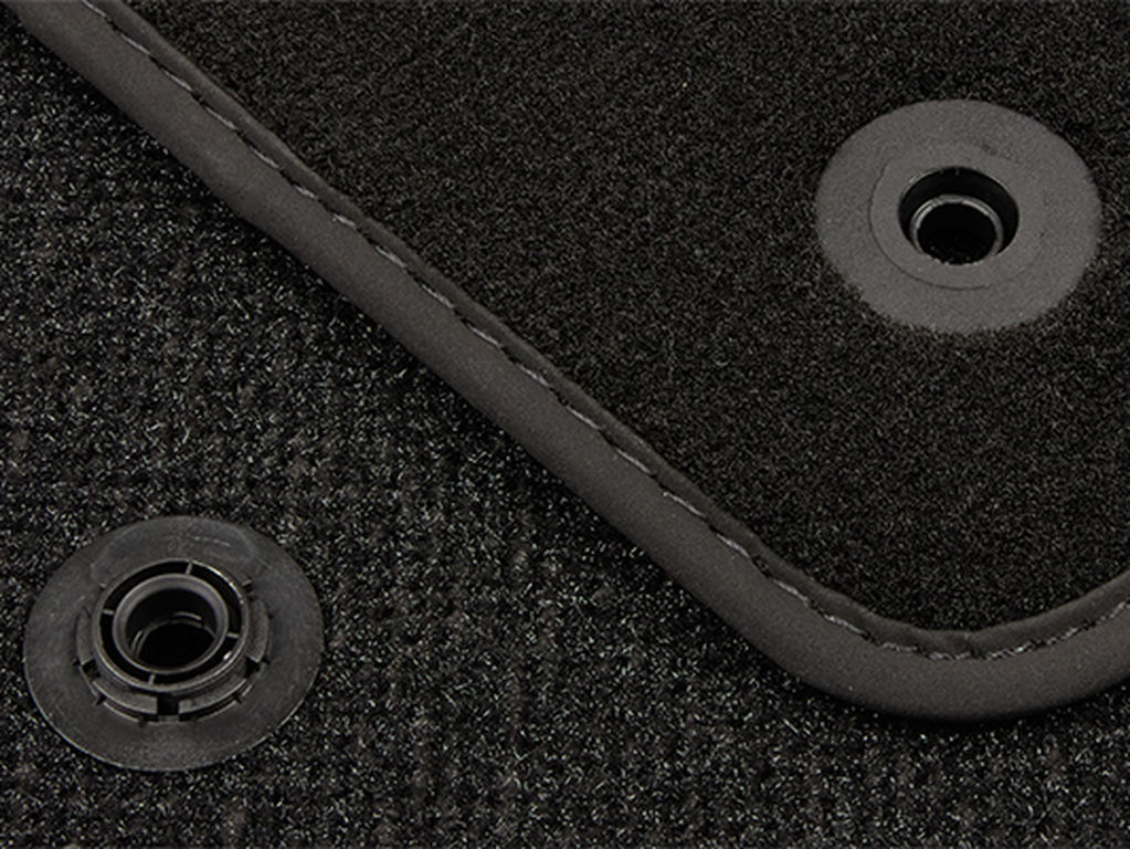 Tapis De Sol Compatibles Avec Citroën C1 2005-2014 - 2 Clips De Fixation