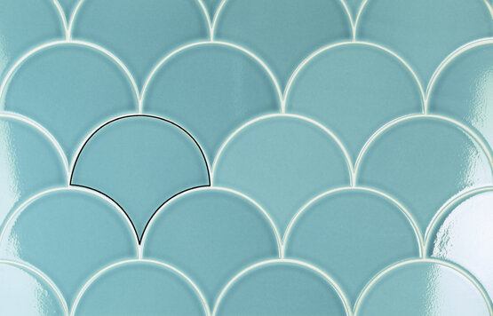 ESCAMAS DYNAMIC CELESTE 15,5X17 BRILLO Pasta blanca - CARMEN