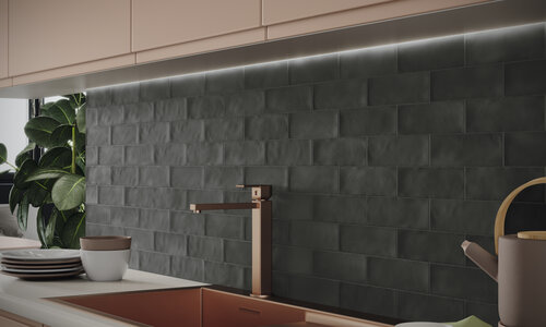 ISPAL_BLACK_AMB-1