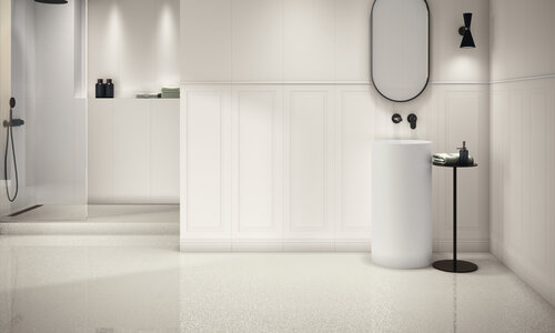 FRAGMENTA_WHITE_AMB-1