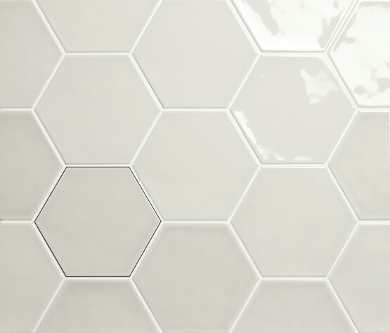 KISSES MIST 12X13,8 GLOSSY White body - CARMEN