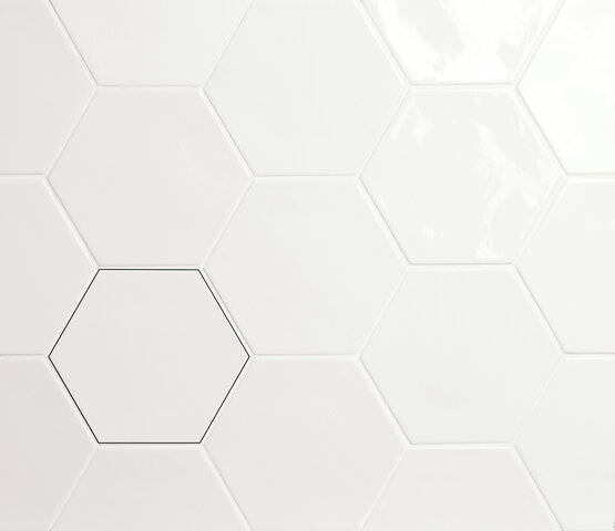 KISSES WHITE 12X13,8 GLOSSY White body - CARMEN
