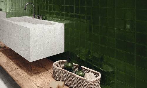 NOUR_DARKGREEN_AMB-21