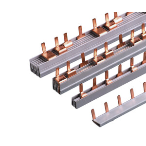 Connecting combs