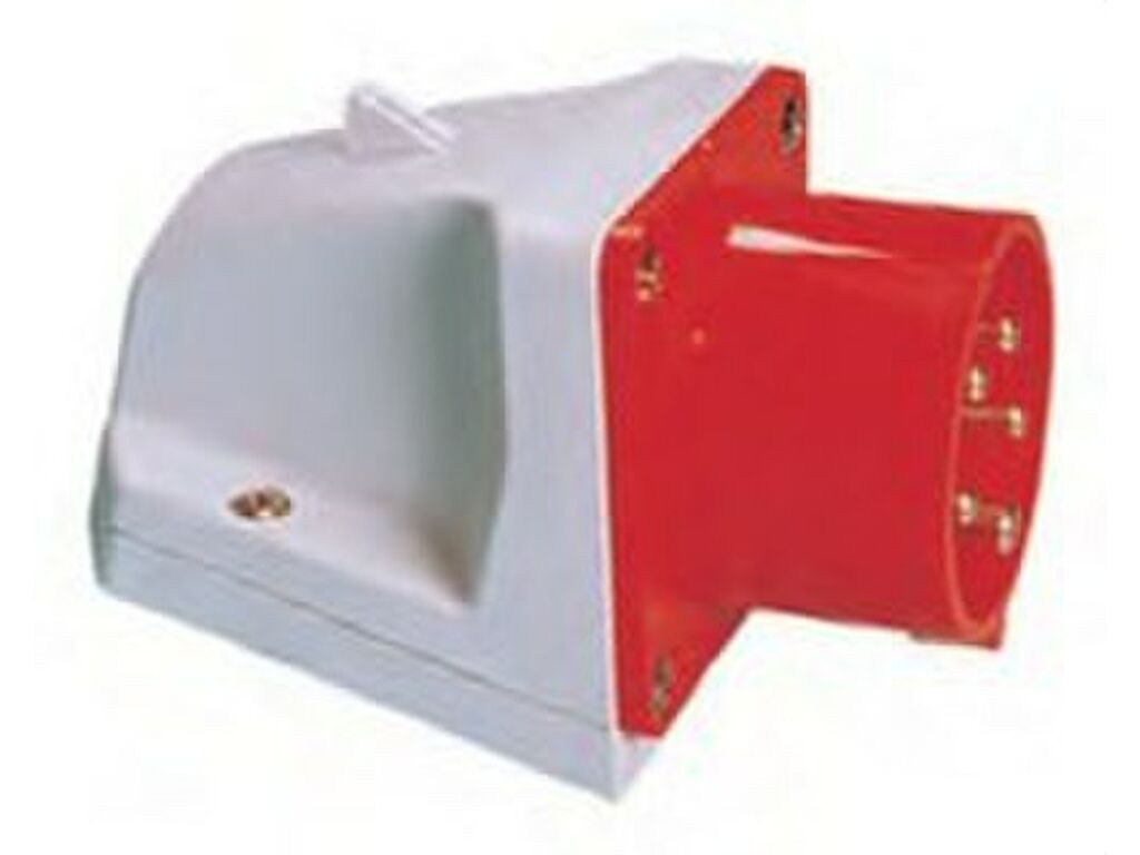 Base conectora 3p+t 32a (10 horas)