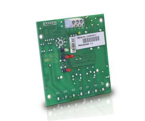 Relé de reactiva d'1 pas