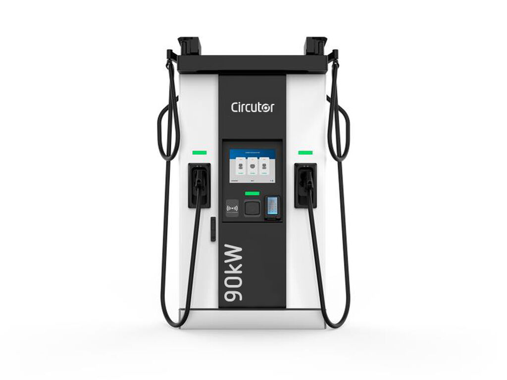 Compact fast charging station