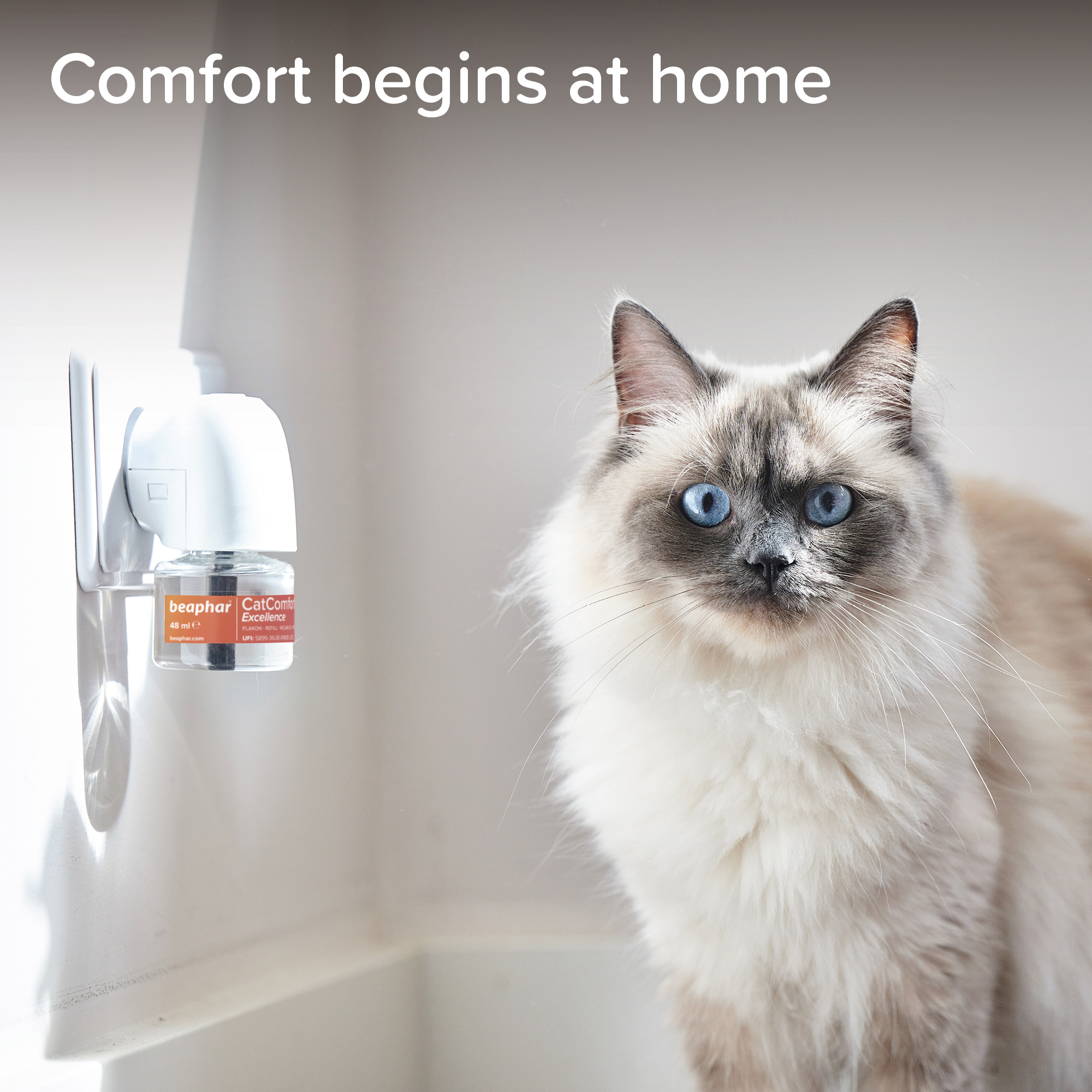Beaphar CatComfort® Excellence Calming Diffuser, Starter Kit 1x diffuser plug-in and 1x 48ml refill