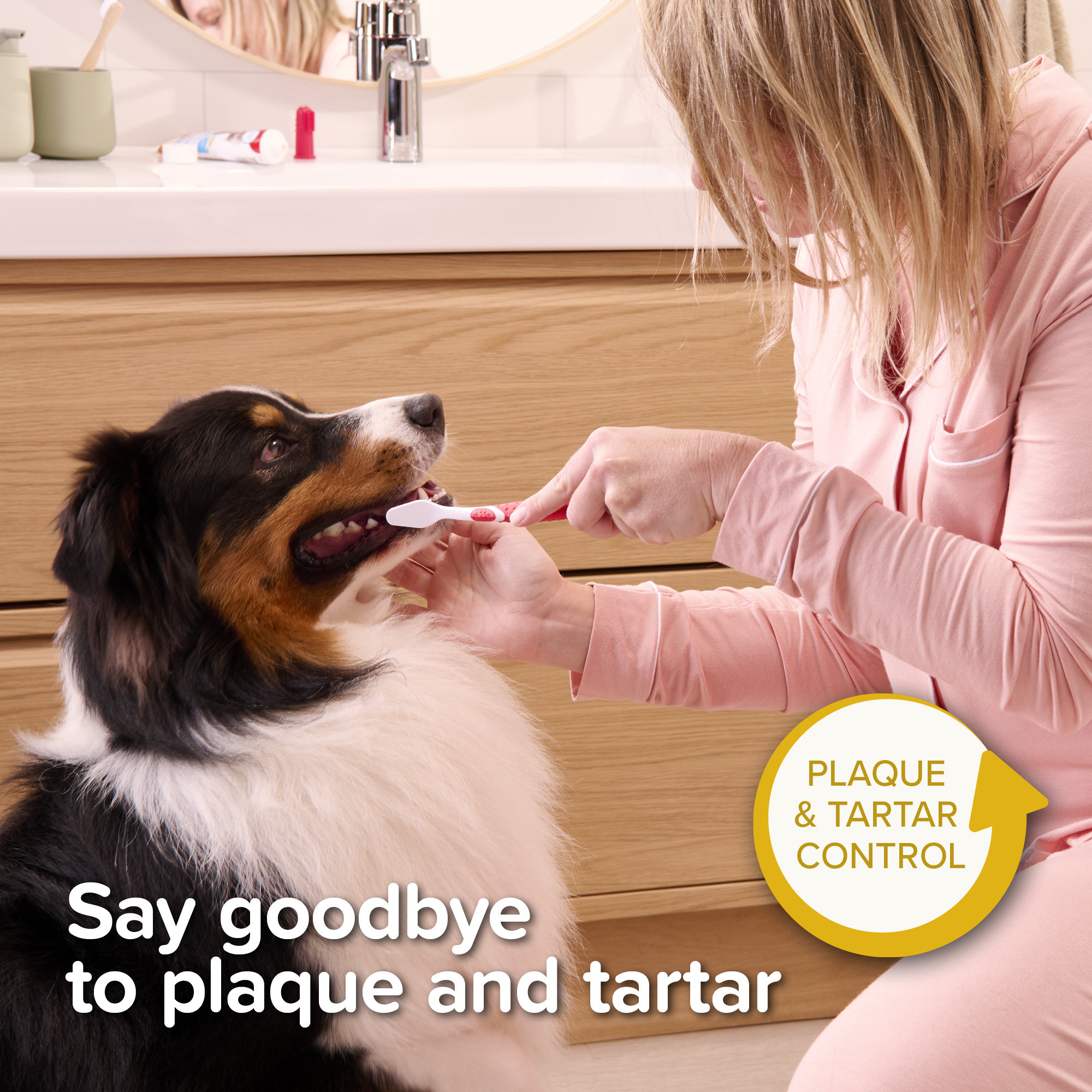 Beaphar Puppy Dental Kit, 1 x toothbrush, 1 x finger toothbrush, 1 x 50g camomile-flavoured toothpaste