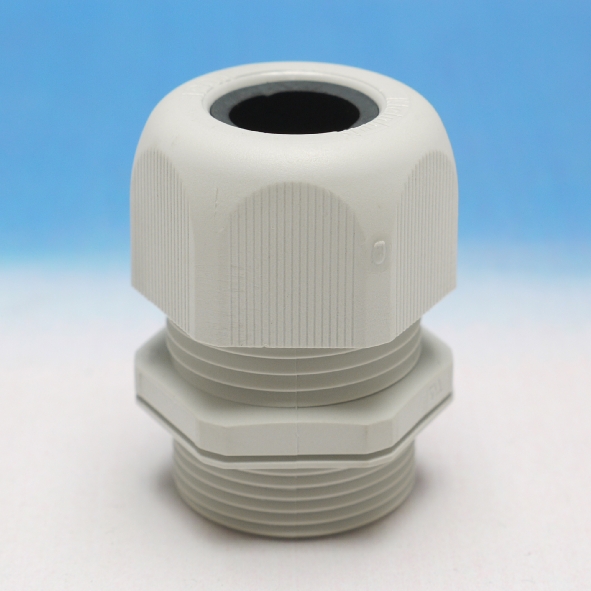 BAADER - Anello di riduzione con filettatura femmina 2i / T-2a con 1.5mm lunghezza