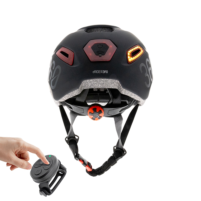 Casco CP02 con intermitente negro talla única - RuedaQrueda